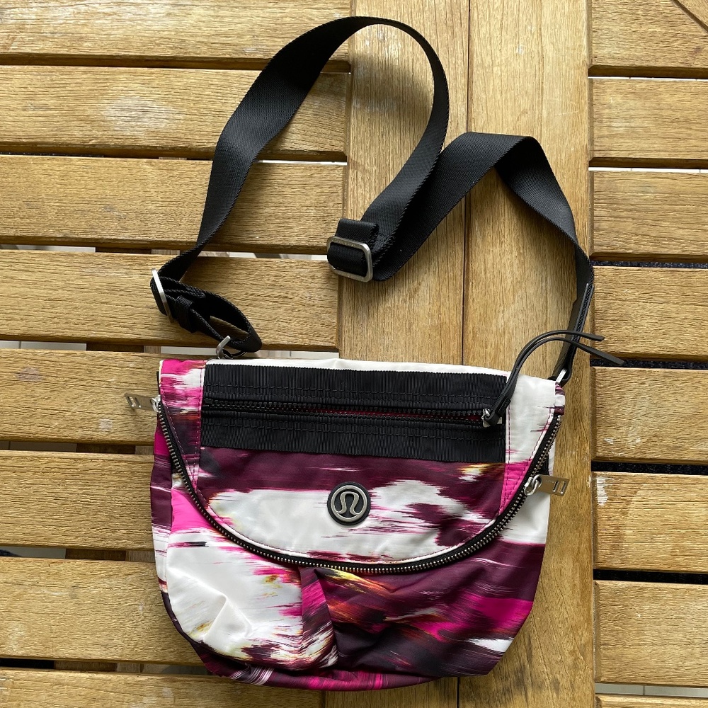 Lululemon All Night Festival Bag 5L